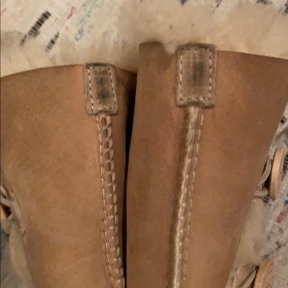 Sand triple bottom Ugg boots - Picture 5 of 7